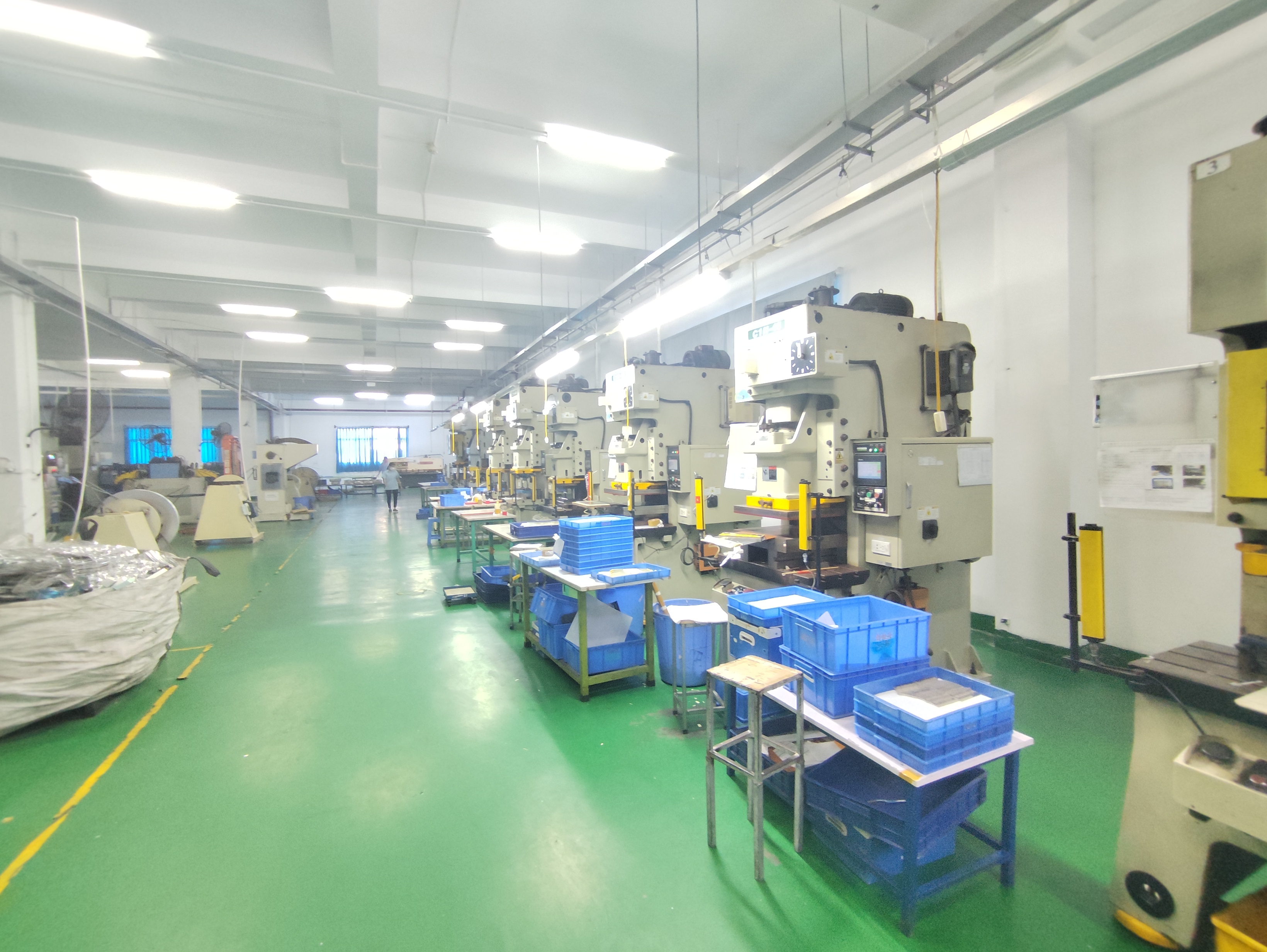 Stamping machine 1.jpg